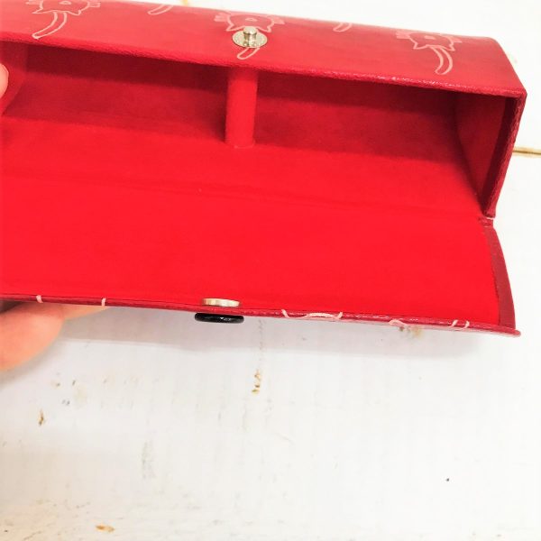 山羊革メガネケース・ネコ中側